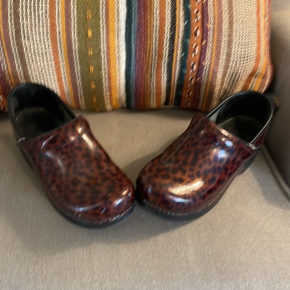Dansko clog size 38 - Picture 4 of 9